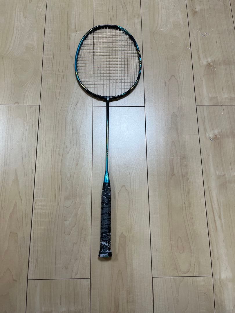 YONEX アストロクス88S Pro 4UG5
