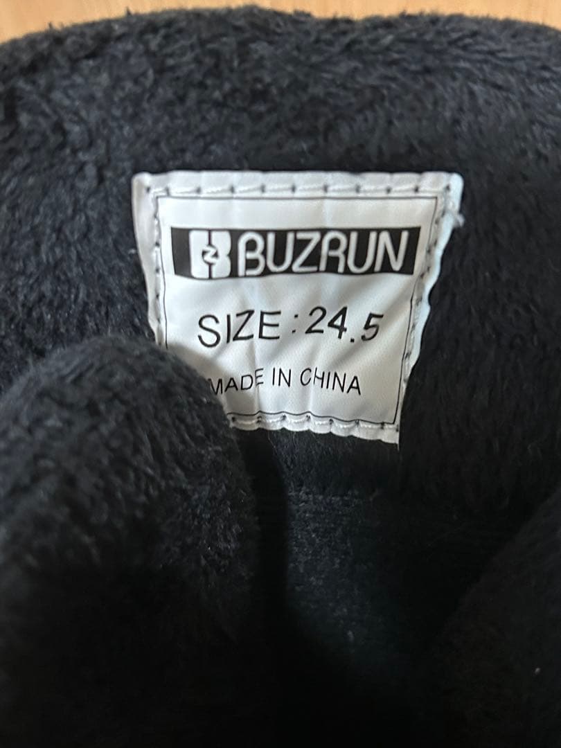 BUZRUNスノーボードブーツ 女性用 黒/ピンク チェック柄 ボア 早い者勝ち
