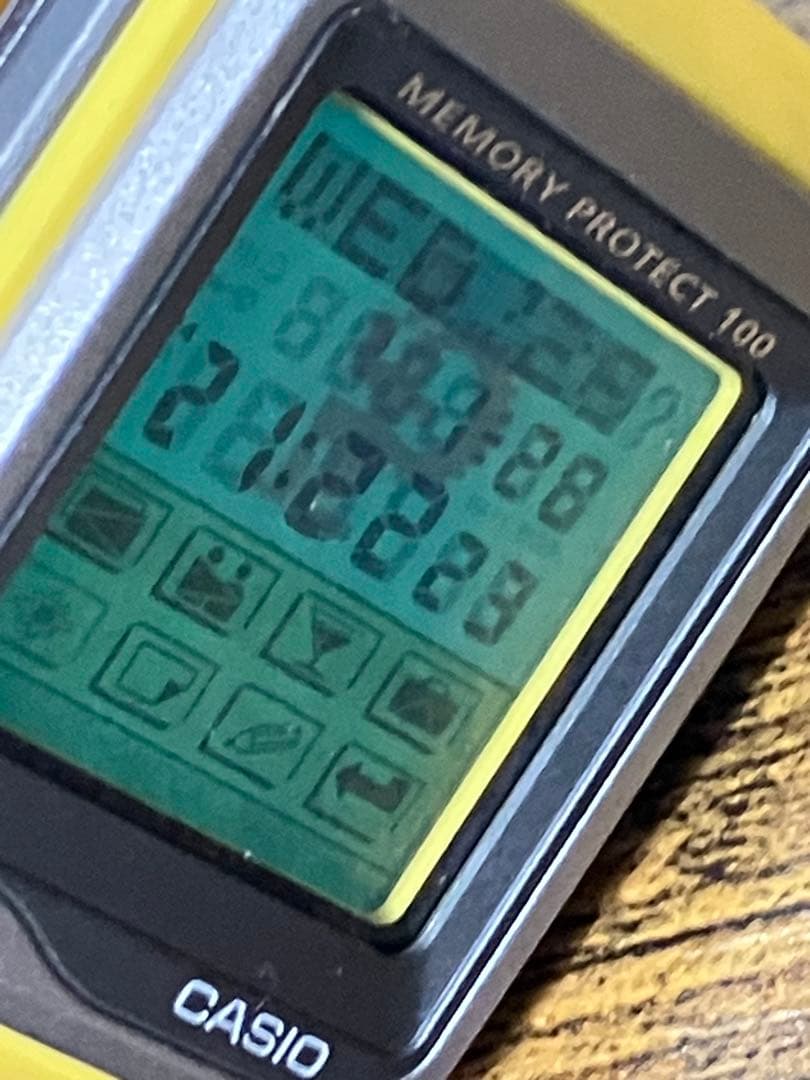 CASIO DATA BANK VDB-101JIM タッチスクリーン