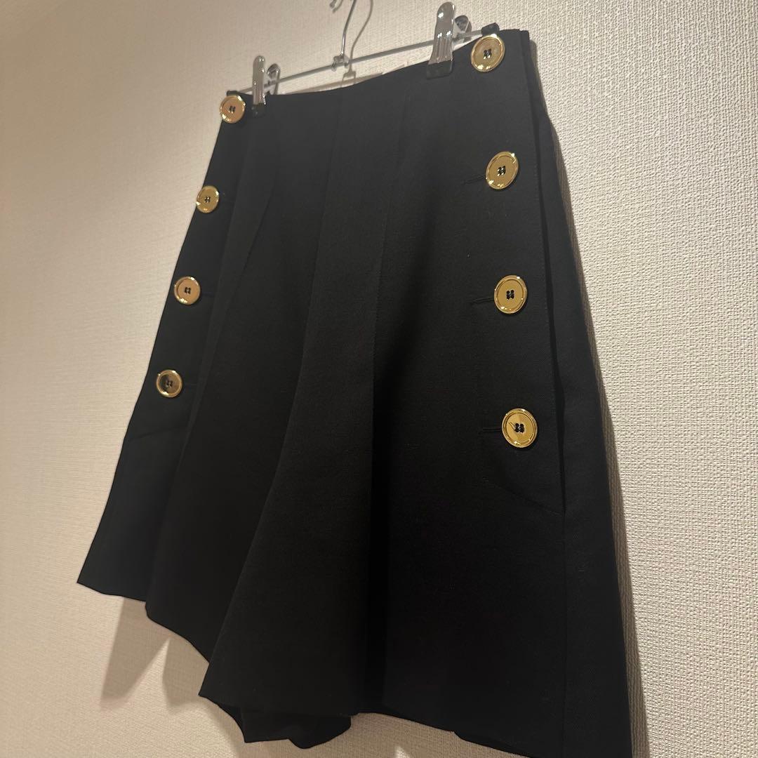 【新品未使用】Patou アイコニック ウール ショートパンツ〈専用〉