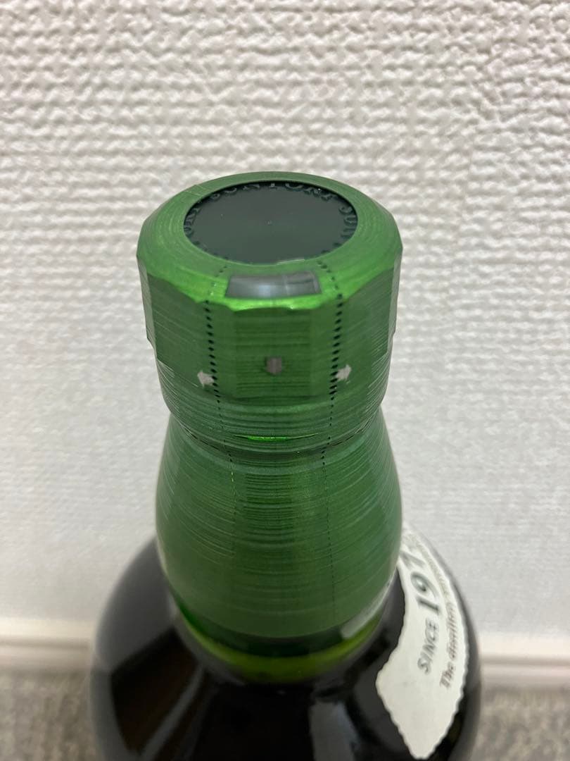 サントリーウィスキー　白州　700ml 箱付　新品