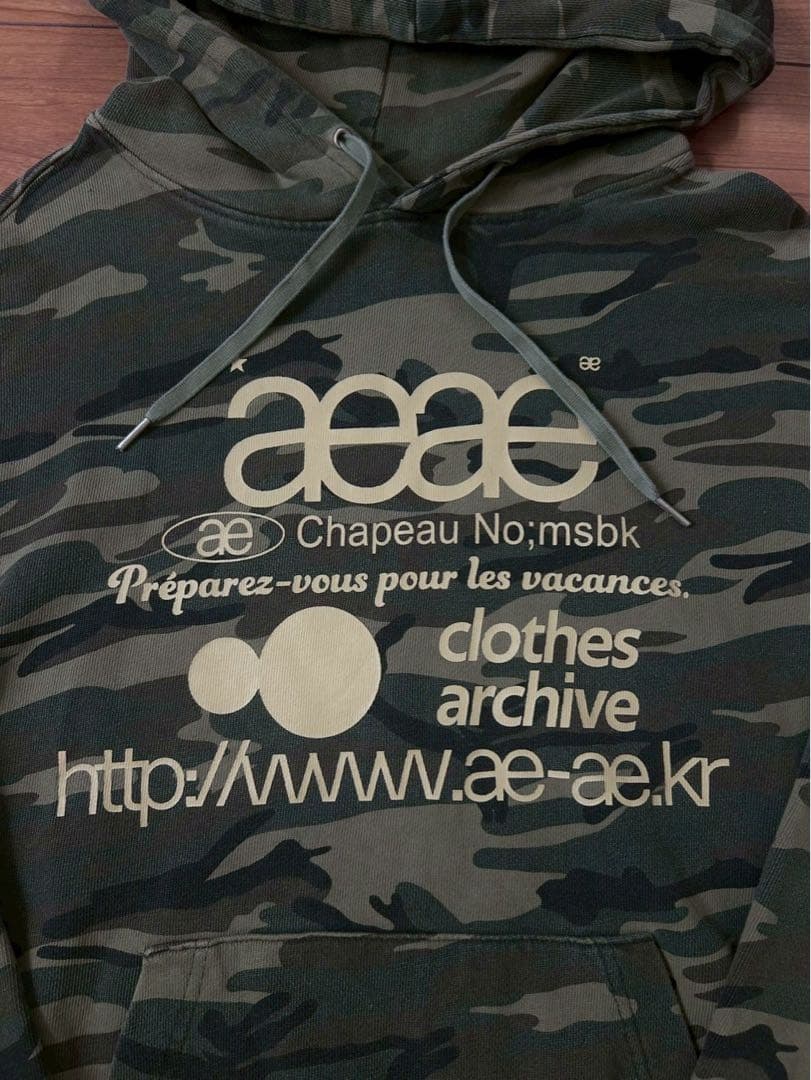 【aeae】カモフラージュロゴパーカー