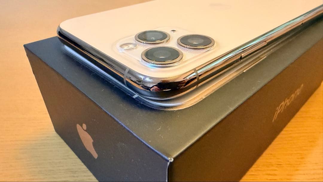 即購入OK極美品　iPhone 11 Pro ゴールド 512 G SIMフリー