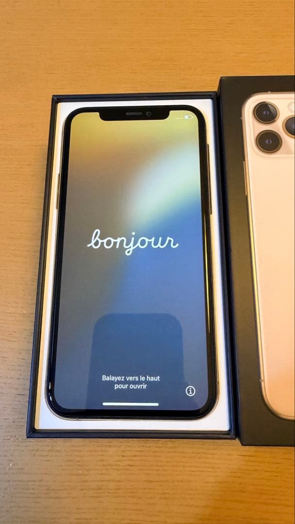 即購入OK極美品　iPhone 11 Pro ゴールド 512 G SIMフリー