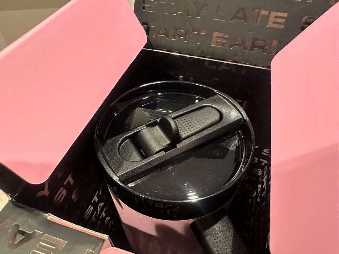 新品未使用STANLEY×MESSI クエンチャープロツアー 1.18L 限定