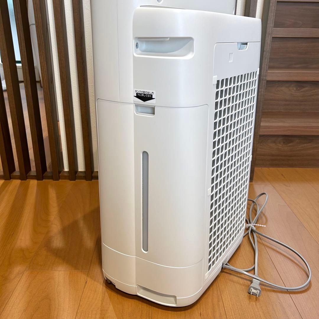 美品⭐️　2023年製　加湿機能未使用　SHARP　空気清浄機　KI-RS50