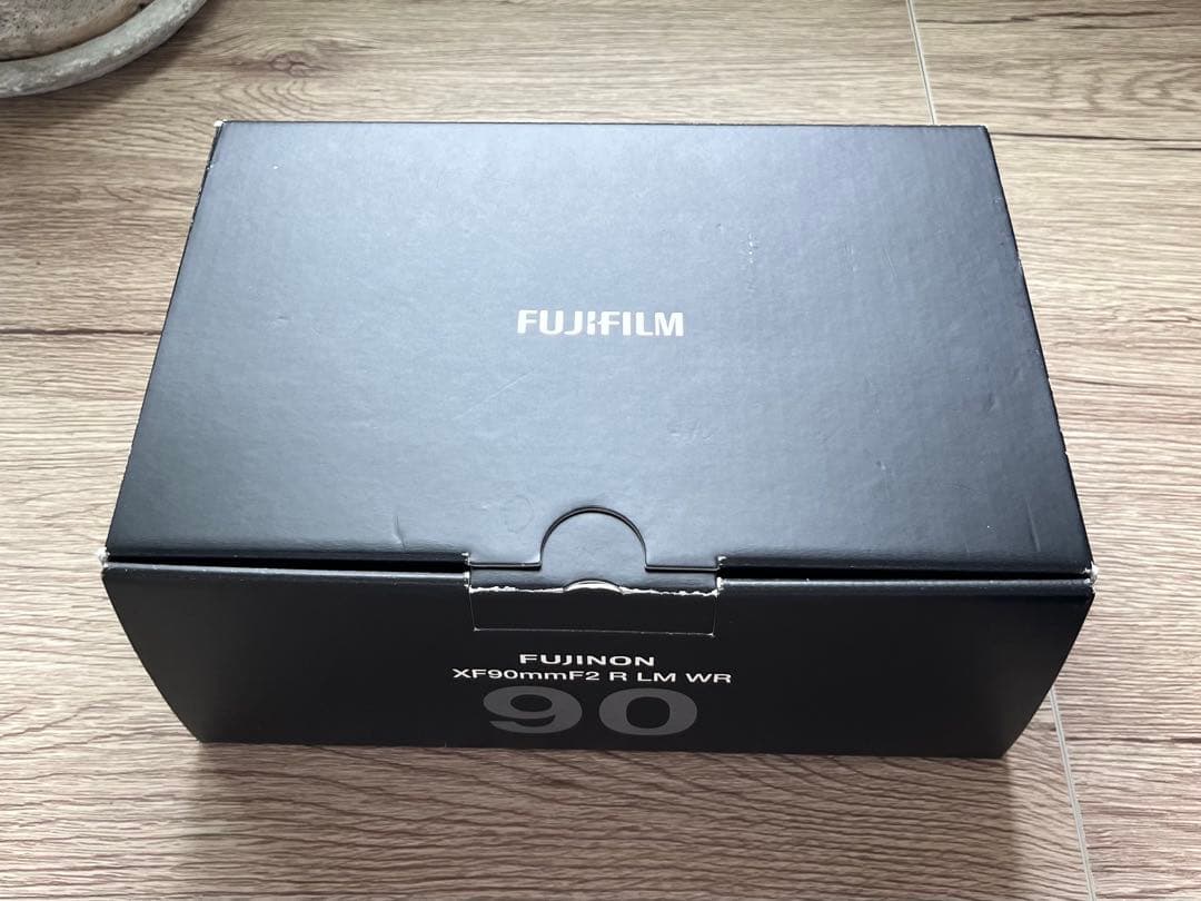Fujifilm XF90mmF2 R LM WR レンズ