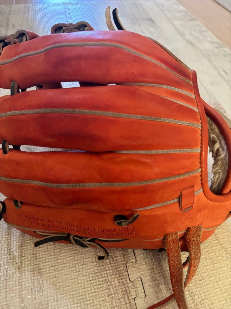 グローバルエリート　軟式内野手用グローブ