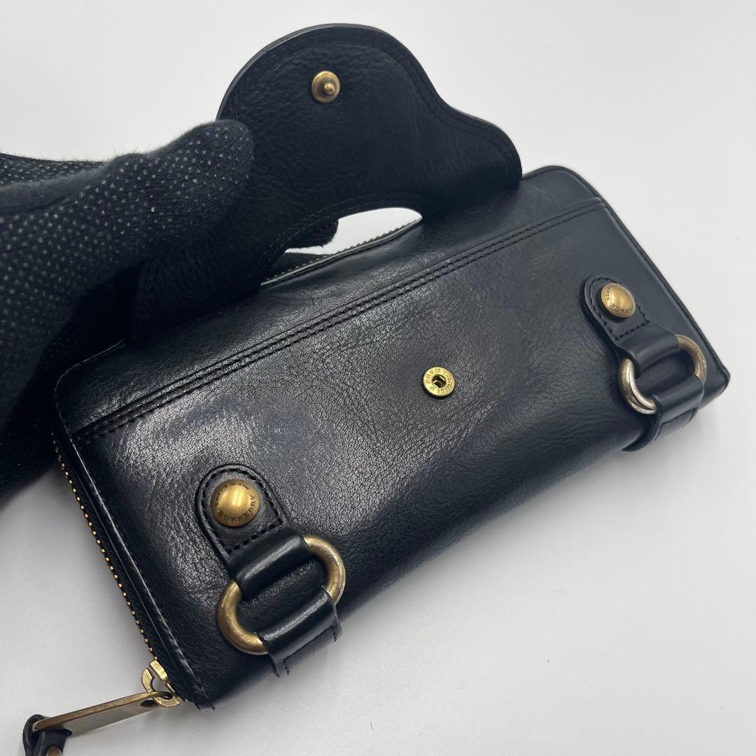 希少 バーバリーブルーレーベル 長財布 ラウンドジップ ブラック 金具ロゴ