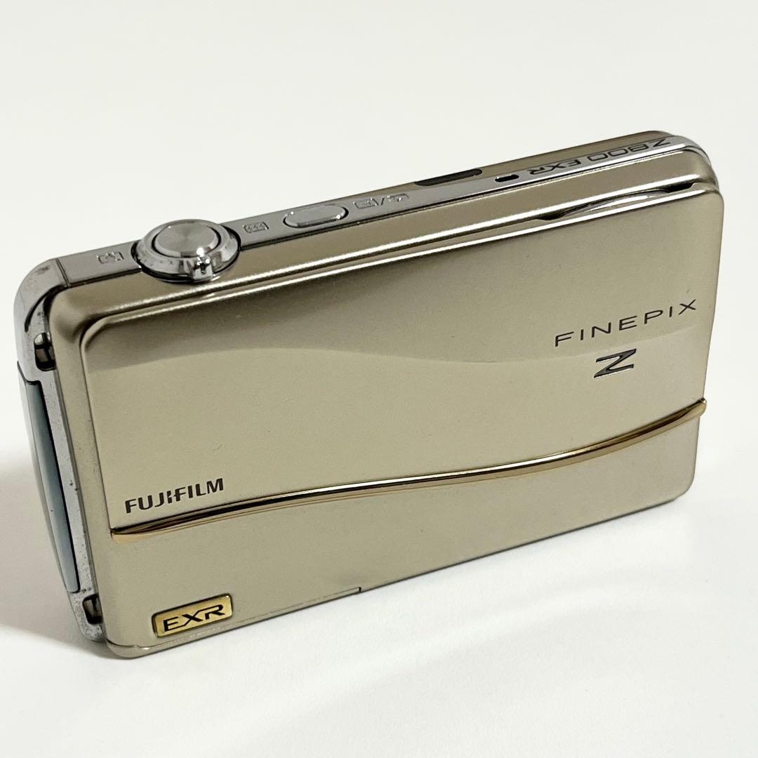 デジタルカメラ FUJIFILM finepix Z800EXR