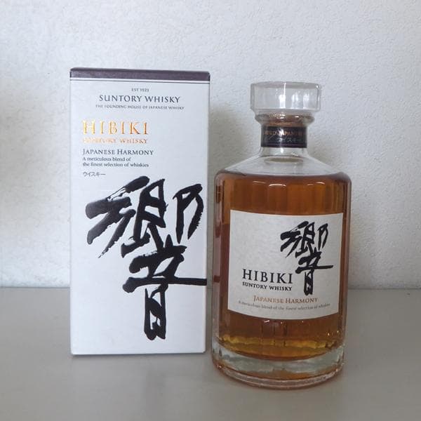 未開栓 サントリー 響 ジャパニーズハーモニー 700ml 43% 箱あり