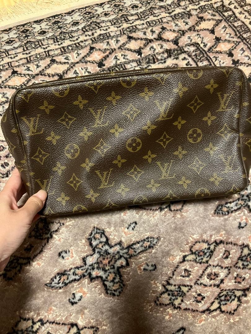 【美品】Louis Vuitton ルイヴィトン モノグラム クラッチバッグ