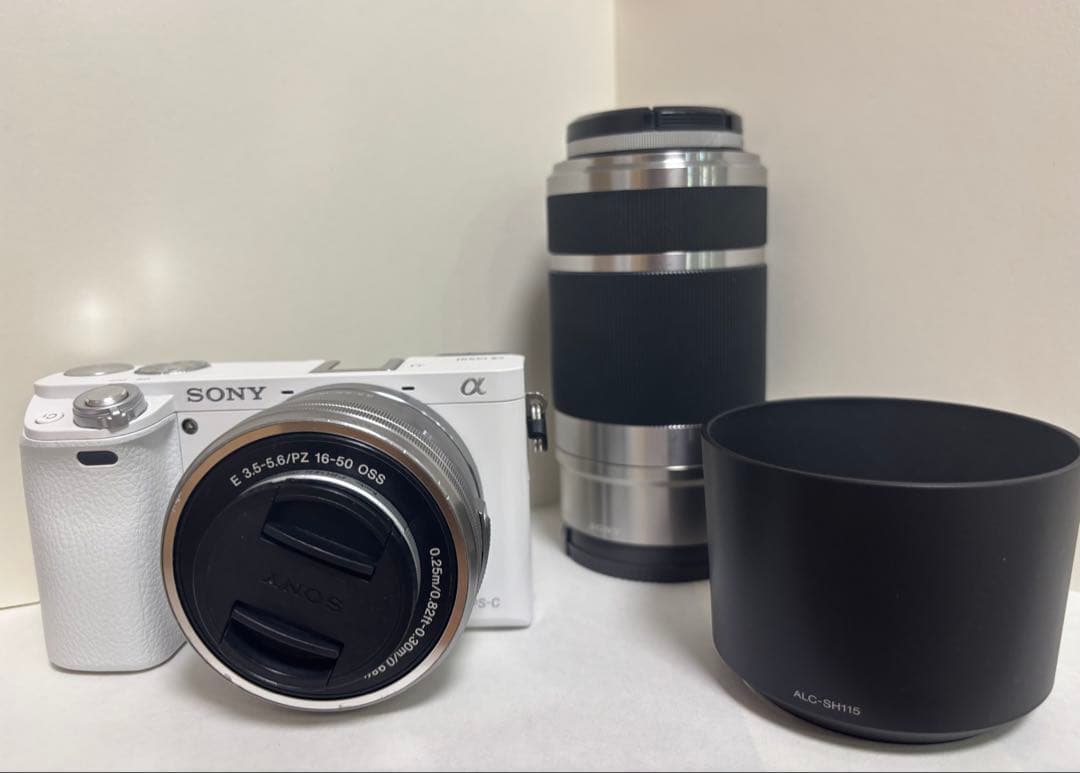 【最終価格】α6000 ダブルズームレンズキット ILCE-6000Y