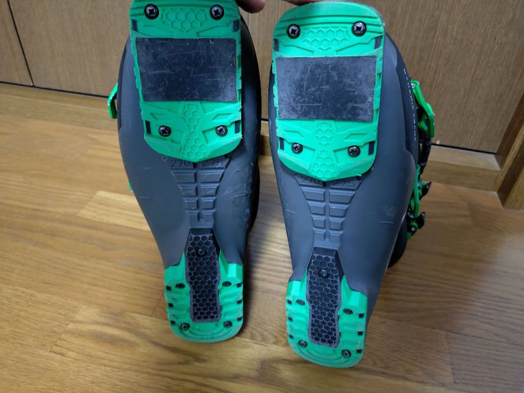 HEAD VECTOR EVO 120 スキーブーツ ブラック/グリーン