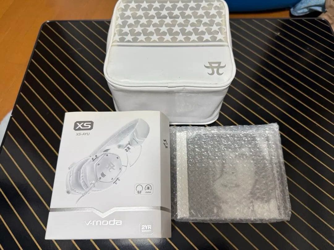 【新品未開封】V-MODA 浜崎あゆみ XS-AYU ヘッドフォン