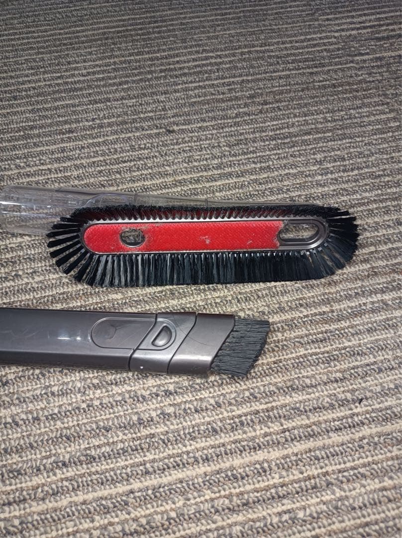 八5922【dyson】ダイソンコードレスクリーナー　DC62 10点セット