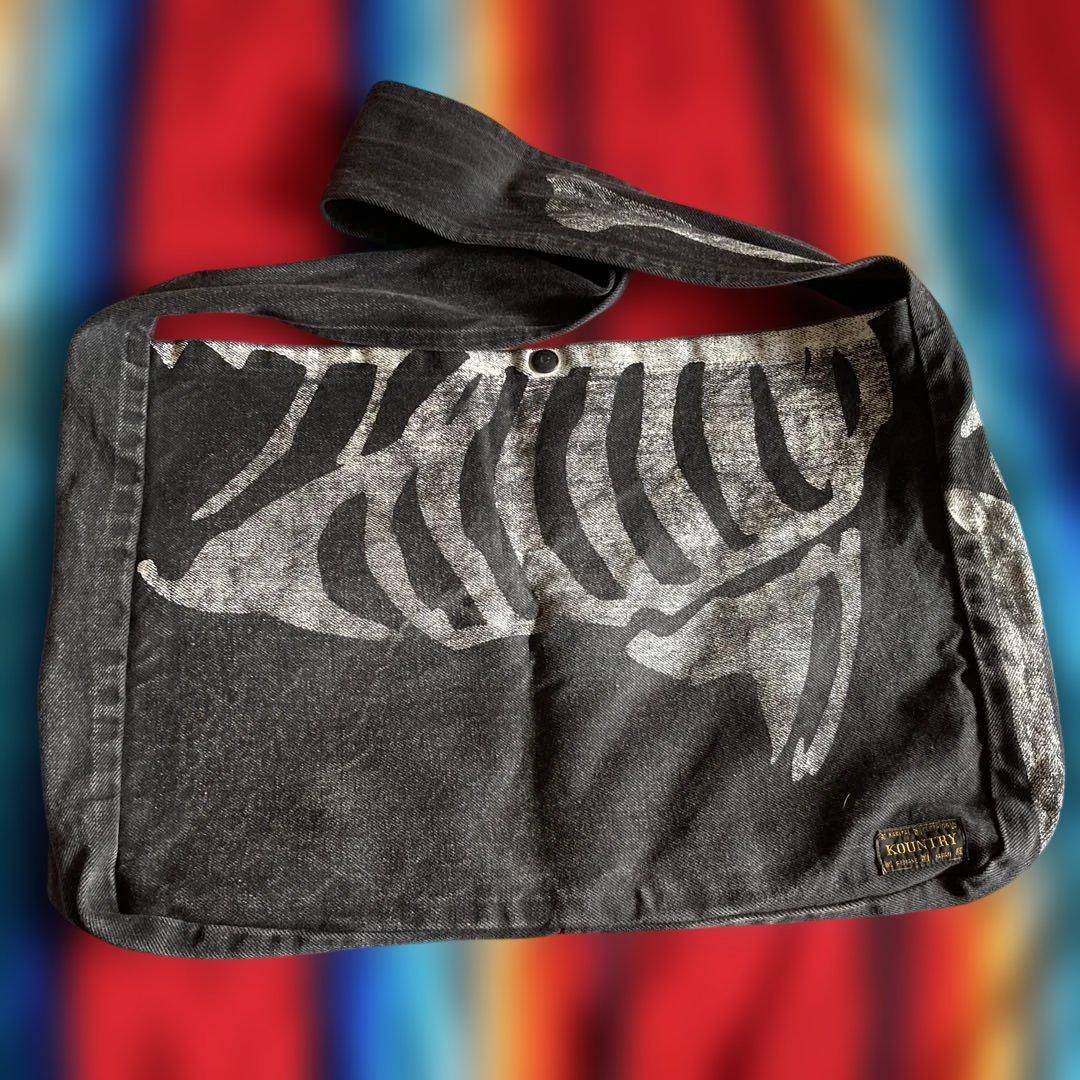 キャピタルBOOK BAG BONEプリント 直営店購入　定価14,904円