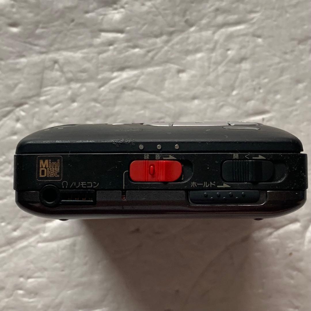 ジャンク ソニー SONY MZ-R2 MDウォークマン 壊れています