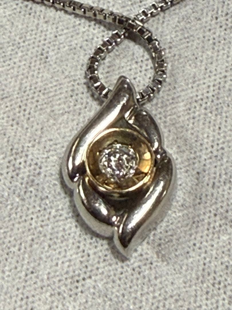 pt850レディースネックレス&ダイヤモンドトップ中古