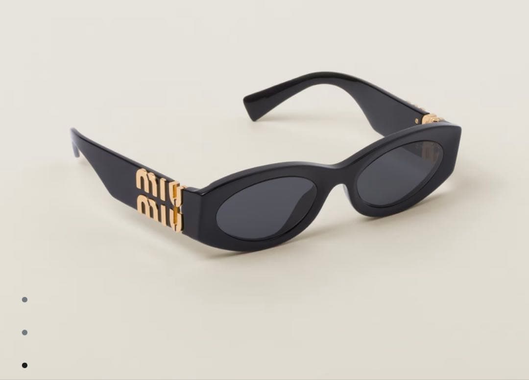 miumiuサングラス　早めに売りたいのでお値下げ