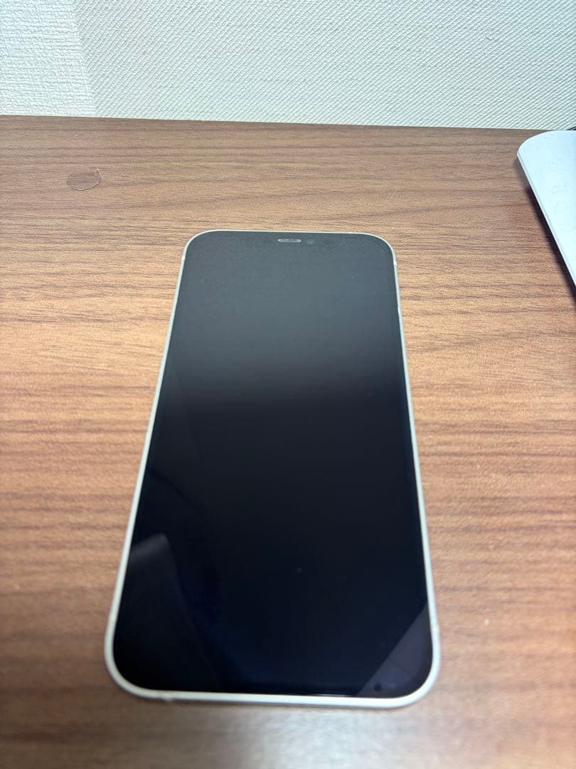 iPhone 12 128GB ホワイト 本体 Apple