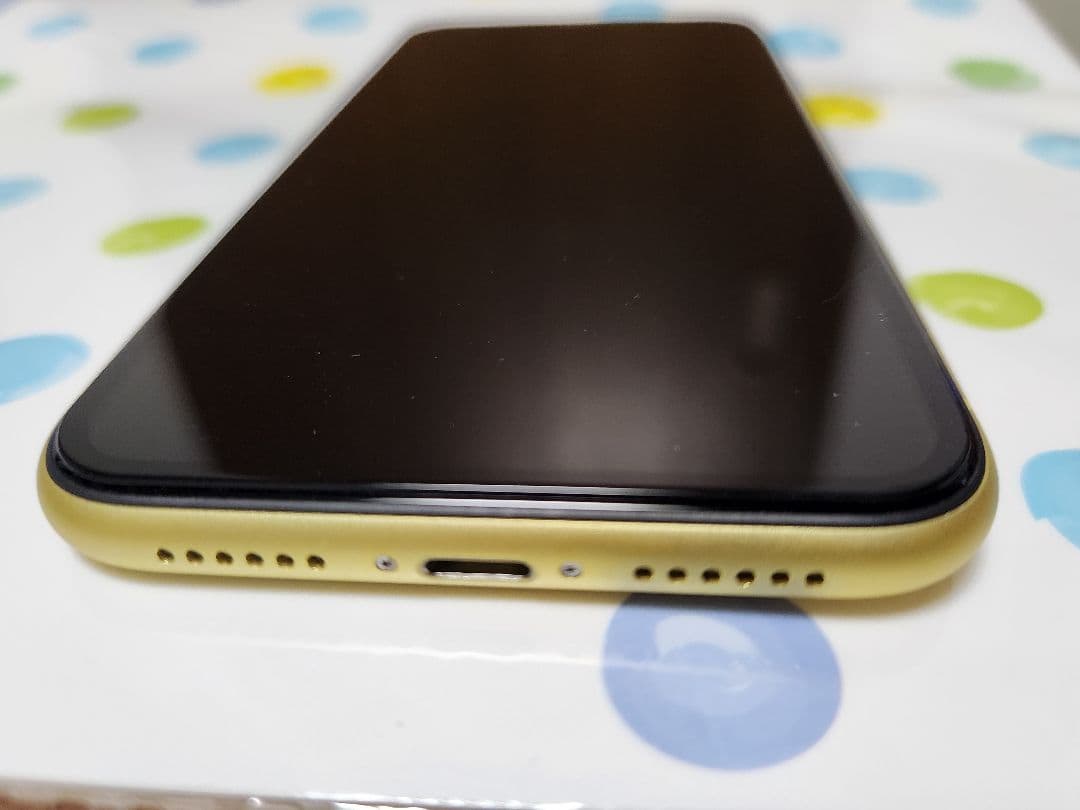 iPhone 11 イエロー 256GB