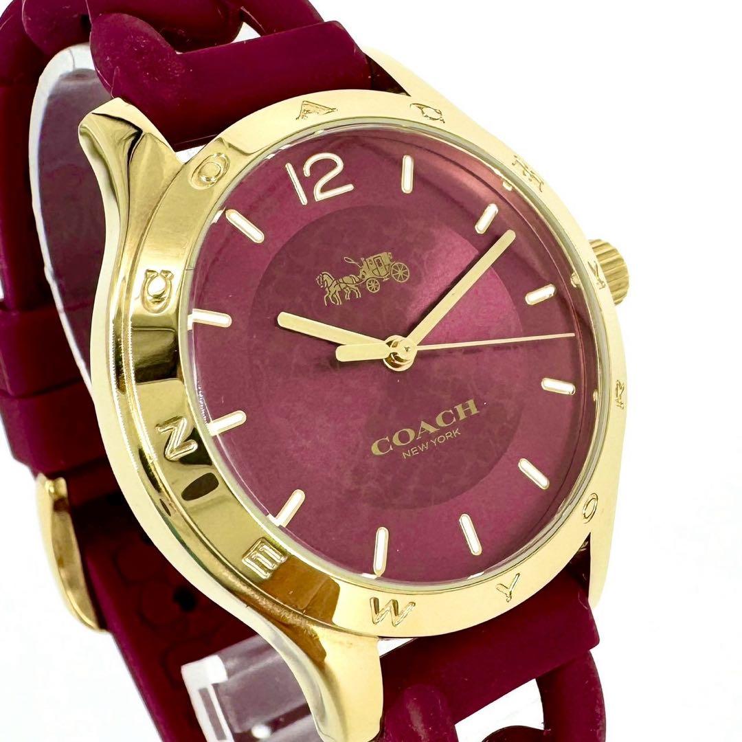 【箱・ほぼ未使用】COACH コーチ ゴールド シグネチャー ラバー 腕時計