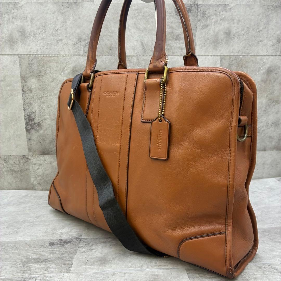 美品 コーチ 2way ビジネスバッグ ブリーフケース レザー 収納多数 A4