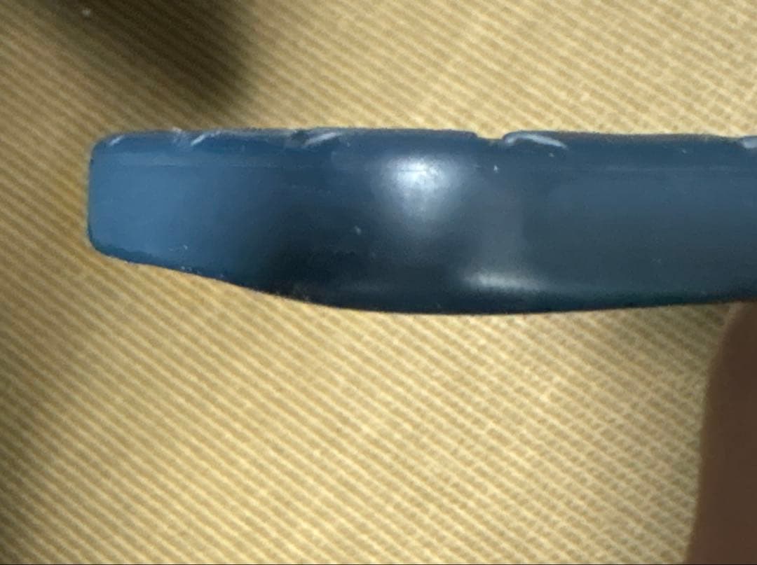 BOTTEGA VENETA iPhone13Pro Max シリコンケース 紺