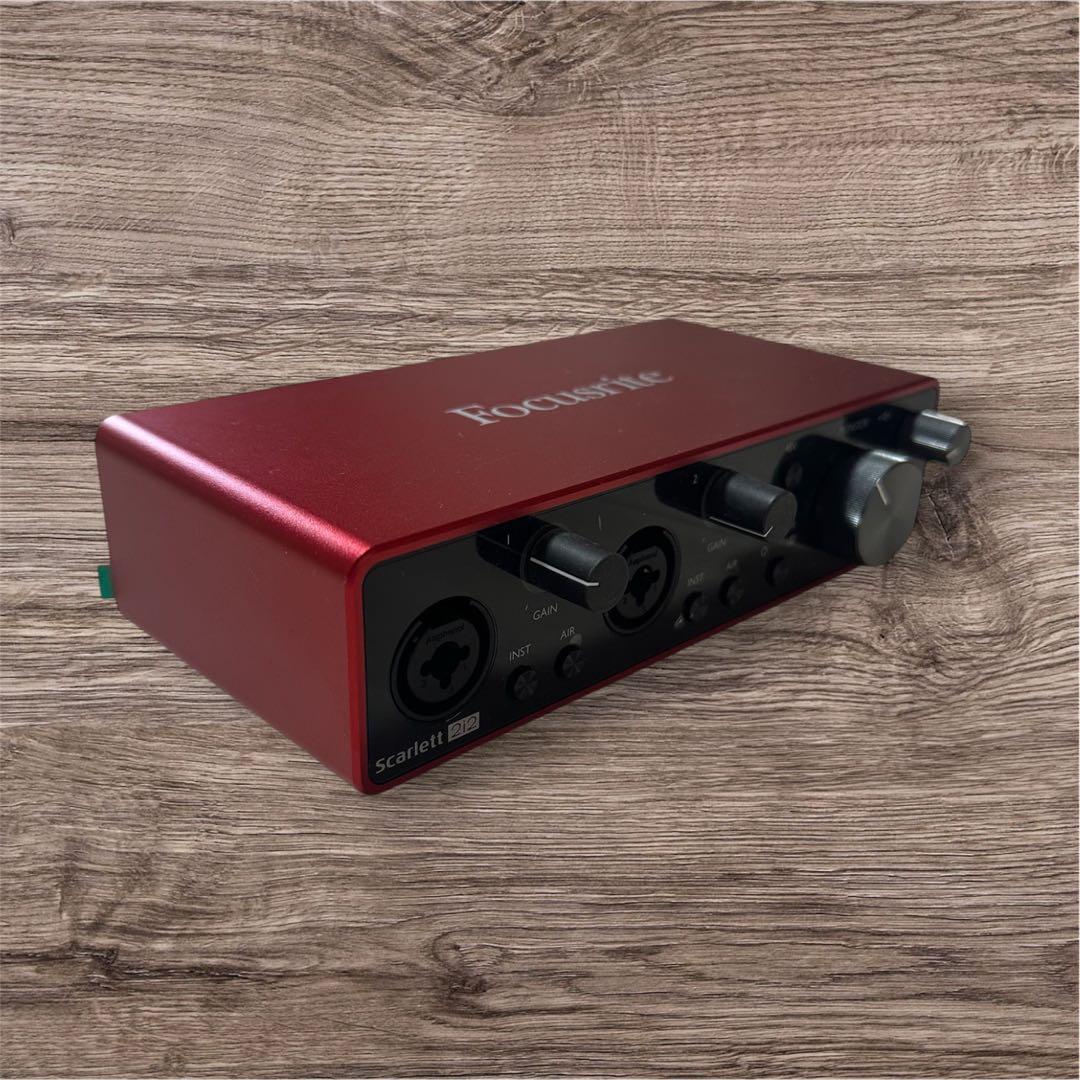 【即日発送‼️】Focusrite Scarlett 2i2 (gen. 3)