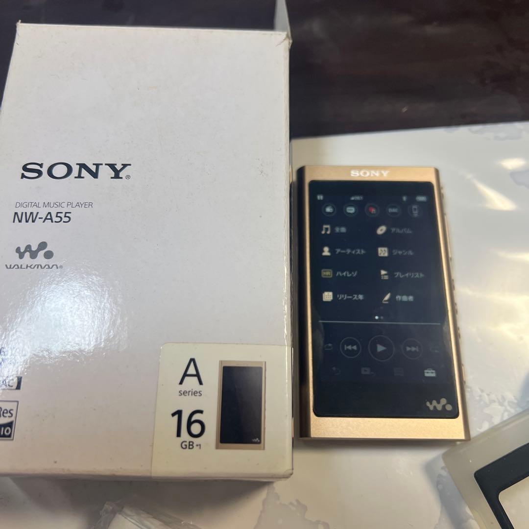 ウ*ュ様 SONY NW-A55　WALKMAN　ウォークマン　ゴールド　16G