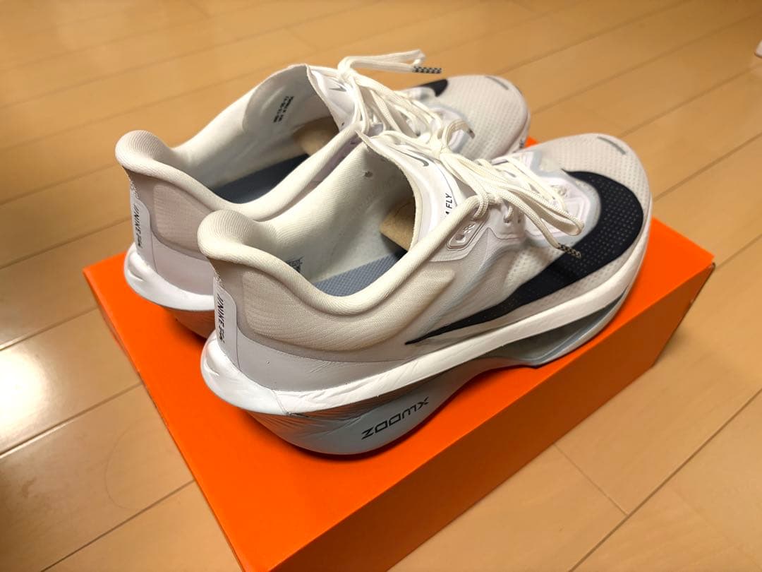 美品 NIKE ズームフライ6 28.5cm