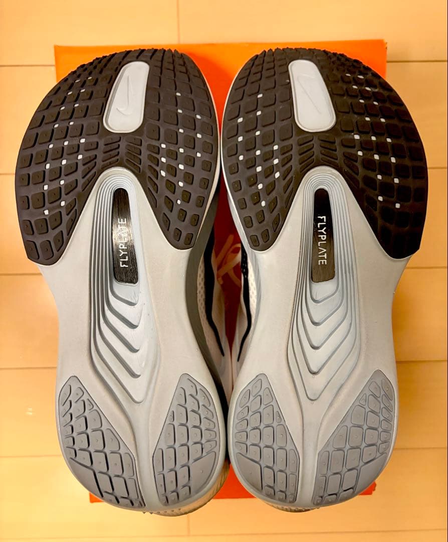 美品 NIKE ズームフライ6 28.5cm