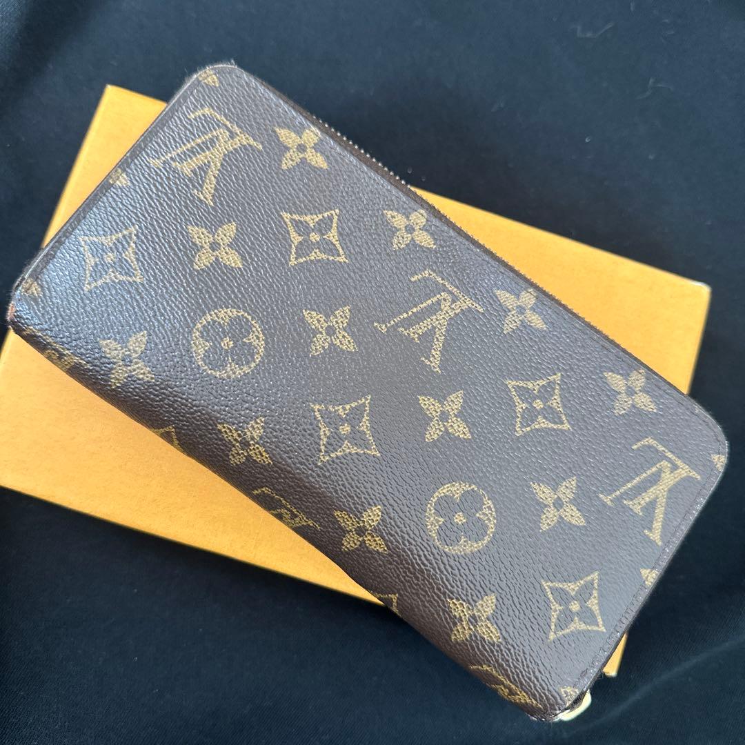 Louis Vuitton エピレザー 長財布 モノグラム