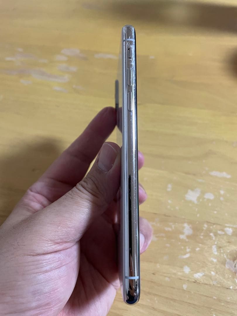 Apple iPhone X 64GB SIMフリー