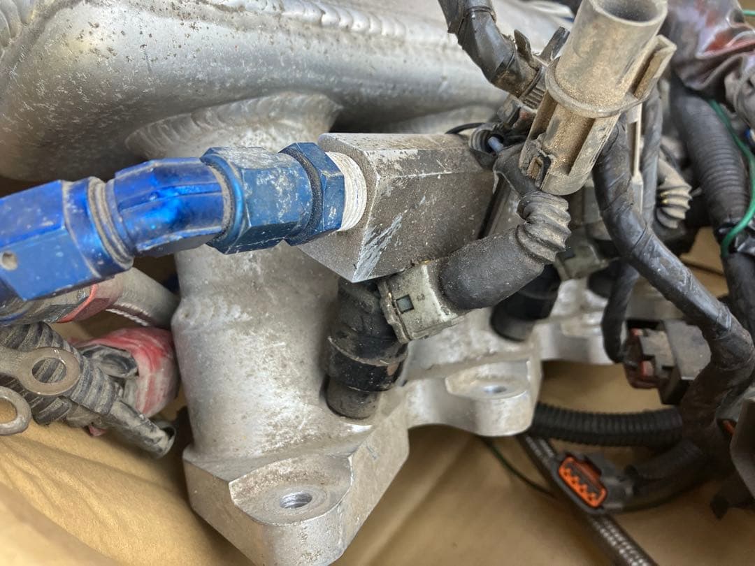 シルビア 大容量サージタンク Φ80スロットル 700ccインジェクター