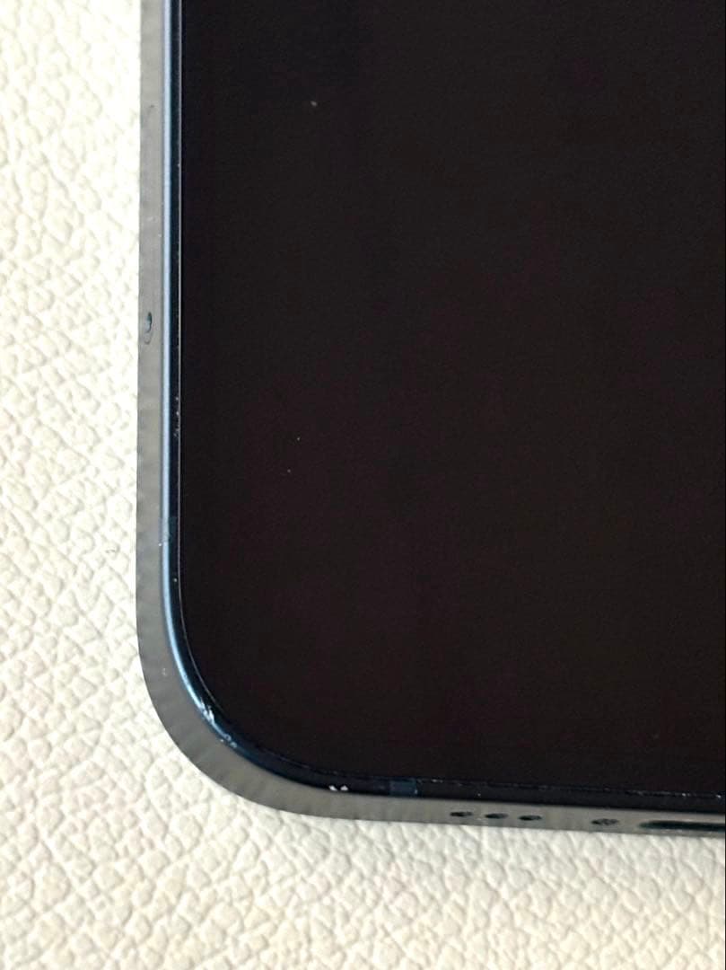 iPhone 13 256GB バッテリー100%