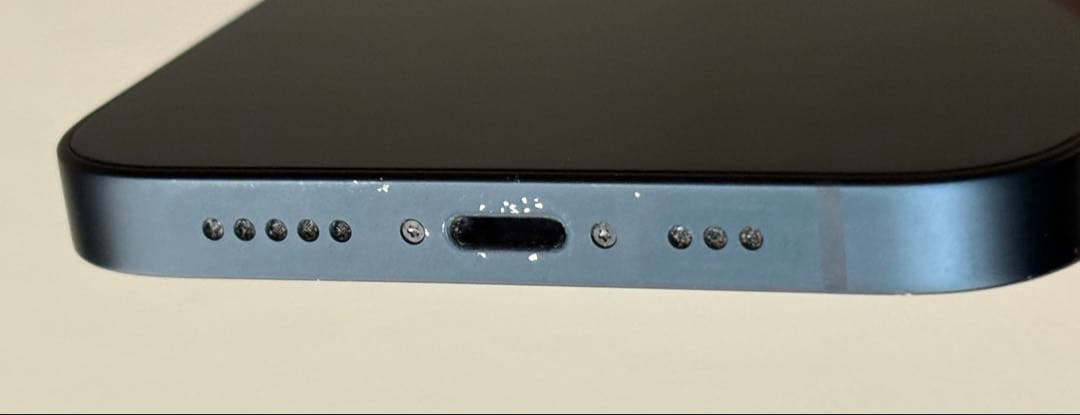 iPhone 13 256GB バッテリー100%