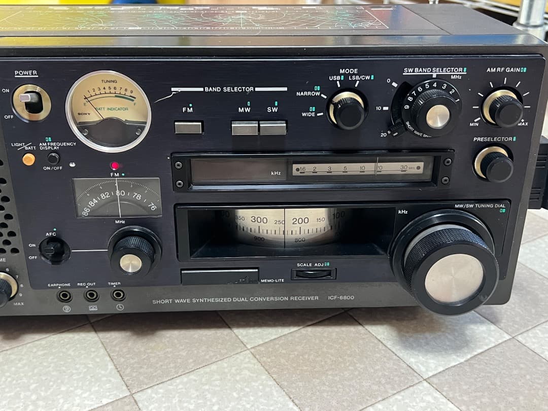 ラジオ・コンポ SONY ICF-6800
