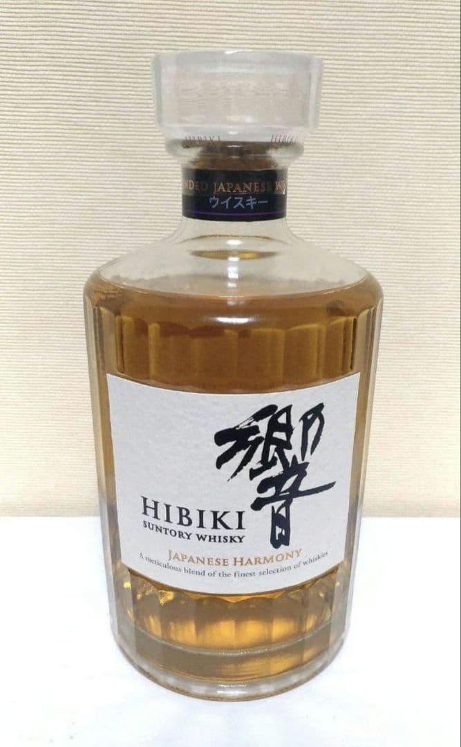 【新品】サントリー 響 ジャパニーズハーモニー 700ml