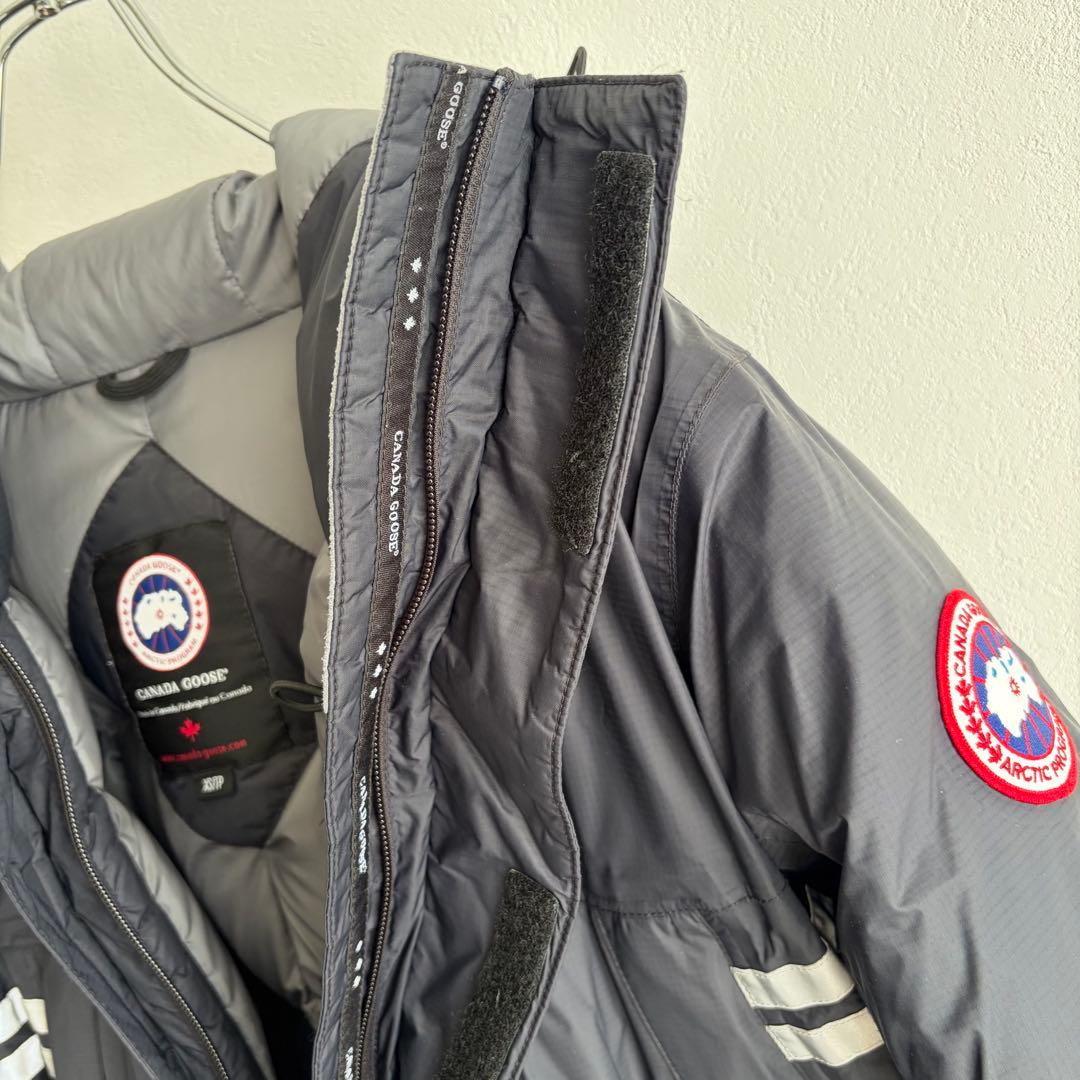 【美品✨希少】カナダグース　マウンテニアジャケット　ダウン　黒　M相当　ダウン