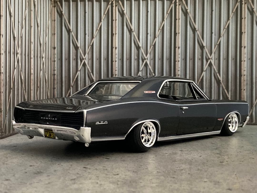 1/24 1966年型ポンティアックGTO（カスタム品）