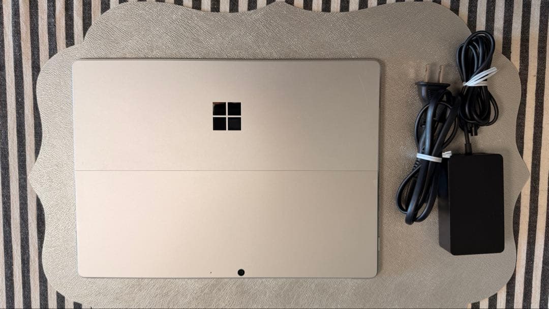 surface pro 8＋キーボード＋ACアダプター