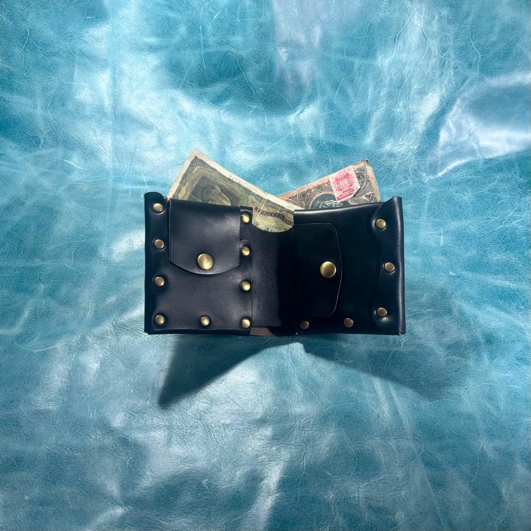 ハンドメイド　二つ折り　革財布　クロムエクセル　黒色　真鍮　cx-hw-000