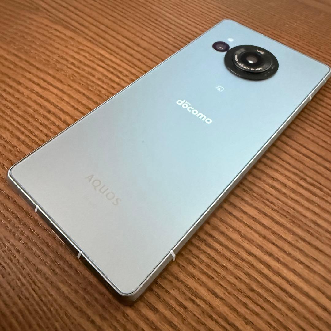 超美品 AQUOS R8 SH-52D docomo SIMフリー スマホ 本体