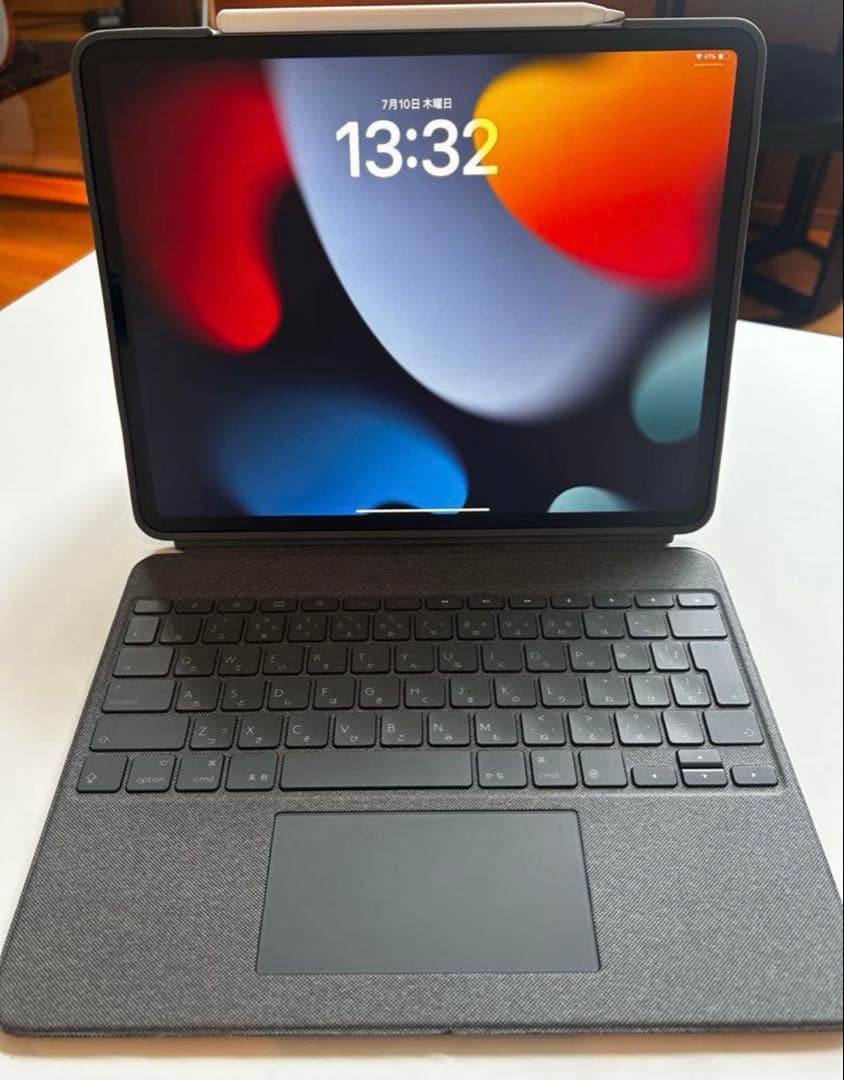 Apple iPad pro 第4世代12.9 (Combo touch付き)