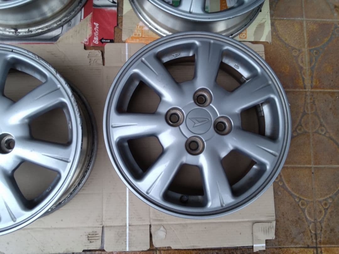 ダイハツ純正・１４/４.５Ｊ・offset＋４５・ノーマル戻し・スタッドレス用