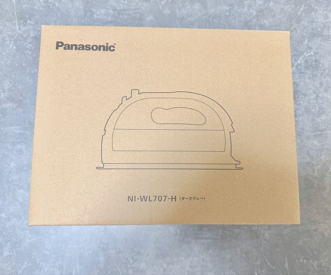 【未使用】Panasonic コードレススチームアイロン NI-WL707-H