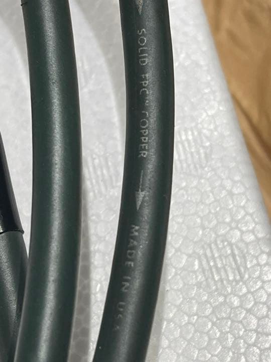 オーディオ クエスト スピーカーケーブル