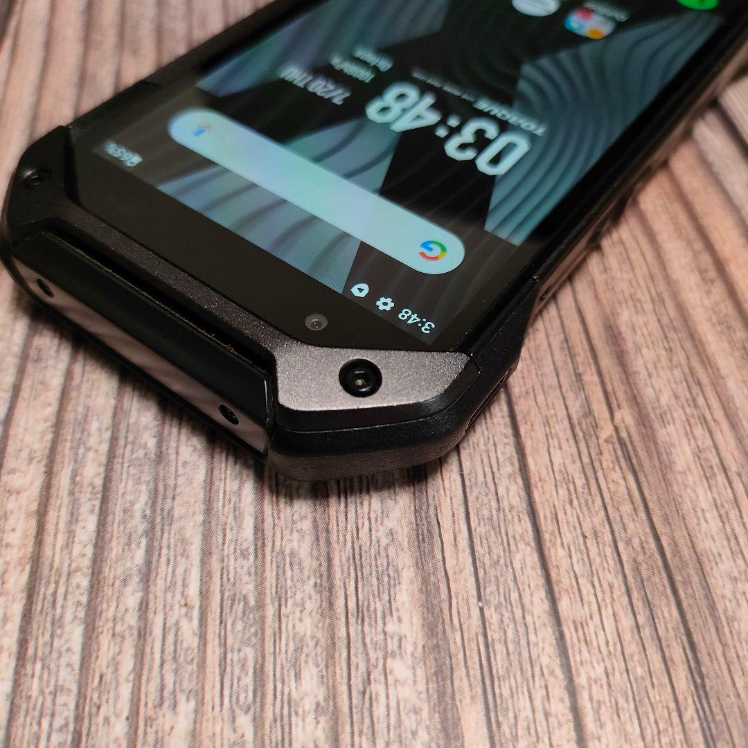 TORQUE 5G KYG01 SIMフリー スペースグレー 美品